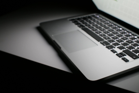 corner image of mac